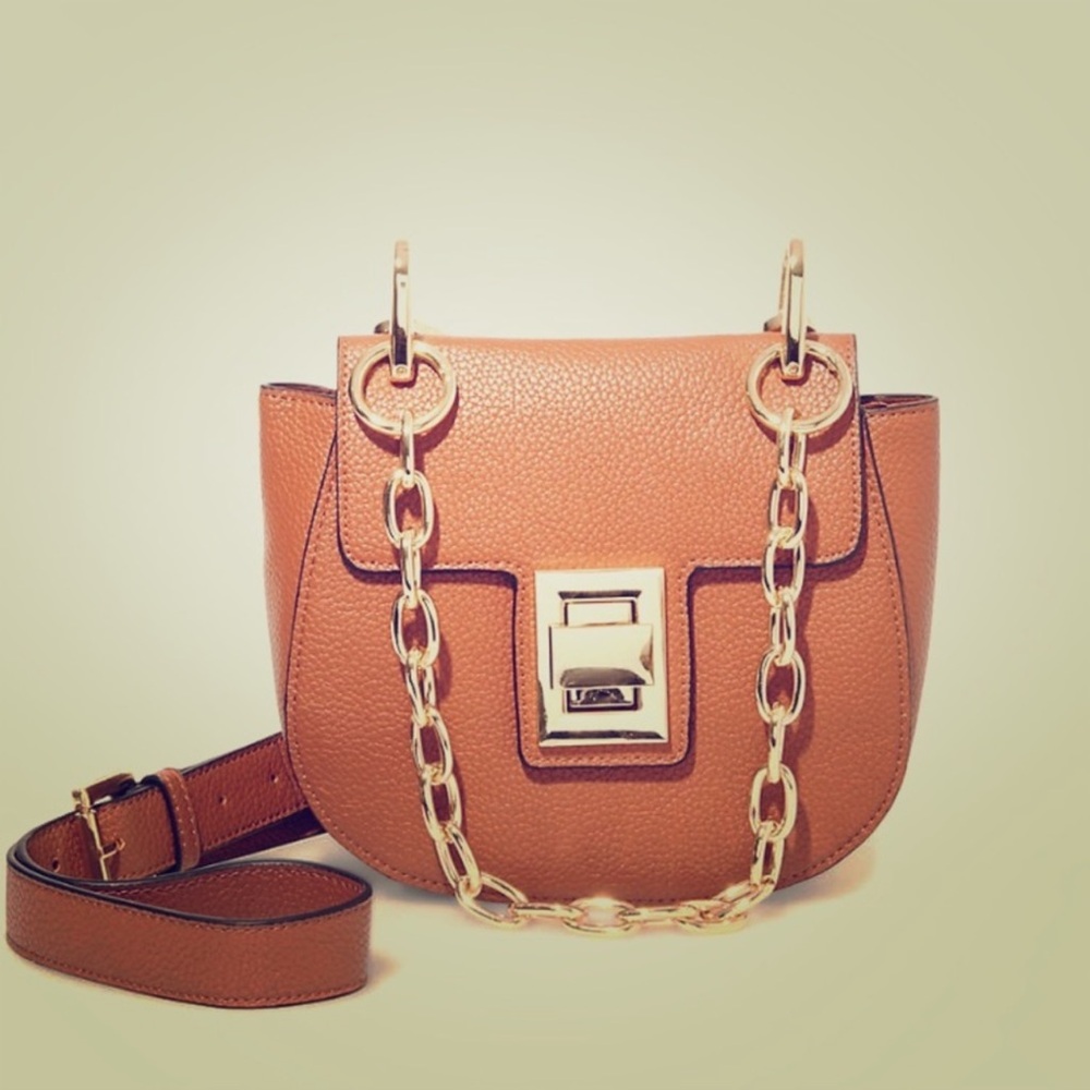 Steve Madden Purse w/‎ Chain Detail